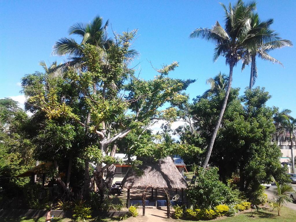Travellers Beach Resort Nadi Exterior photo