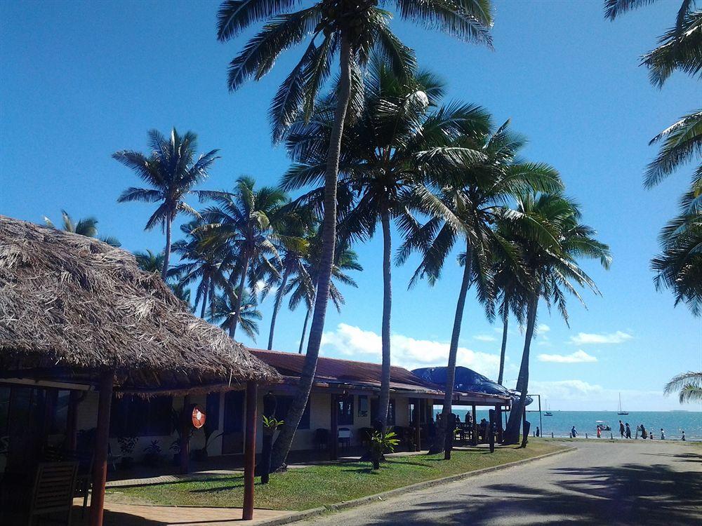 Travellers Beach Resort Nadi Exterior photo