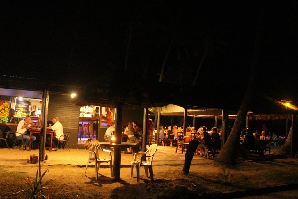 Travellers Beach Resort Nadi Exterior photo