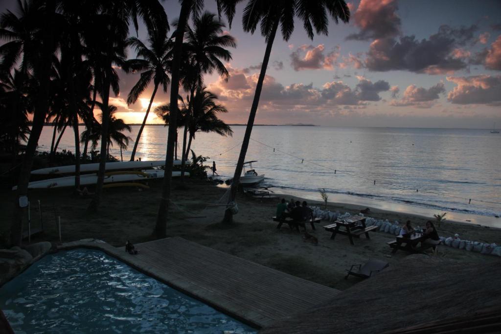 Travellers Beach Resort Nadi Exterior photo